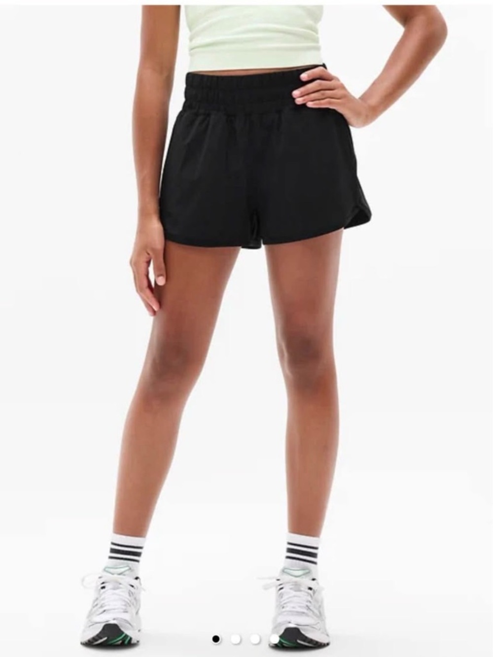 Girls Athleta Run Free Activewear Highwaisted Shorts ( 8/10) NEW read de